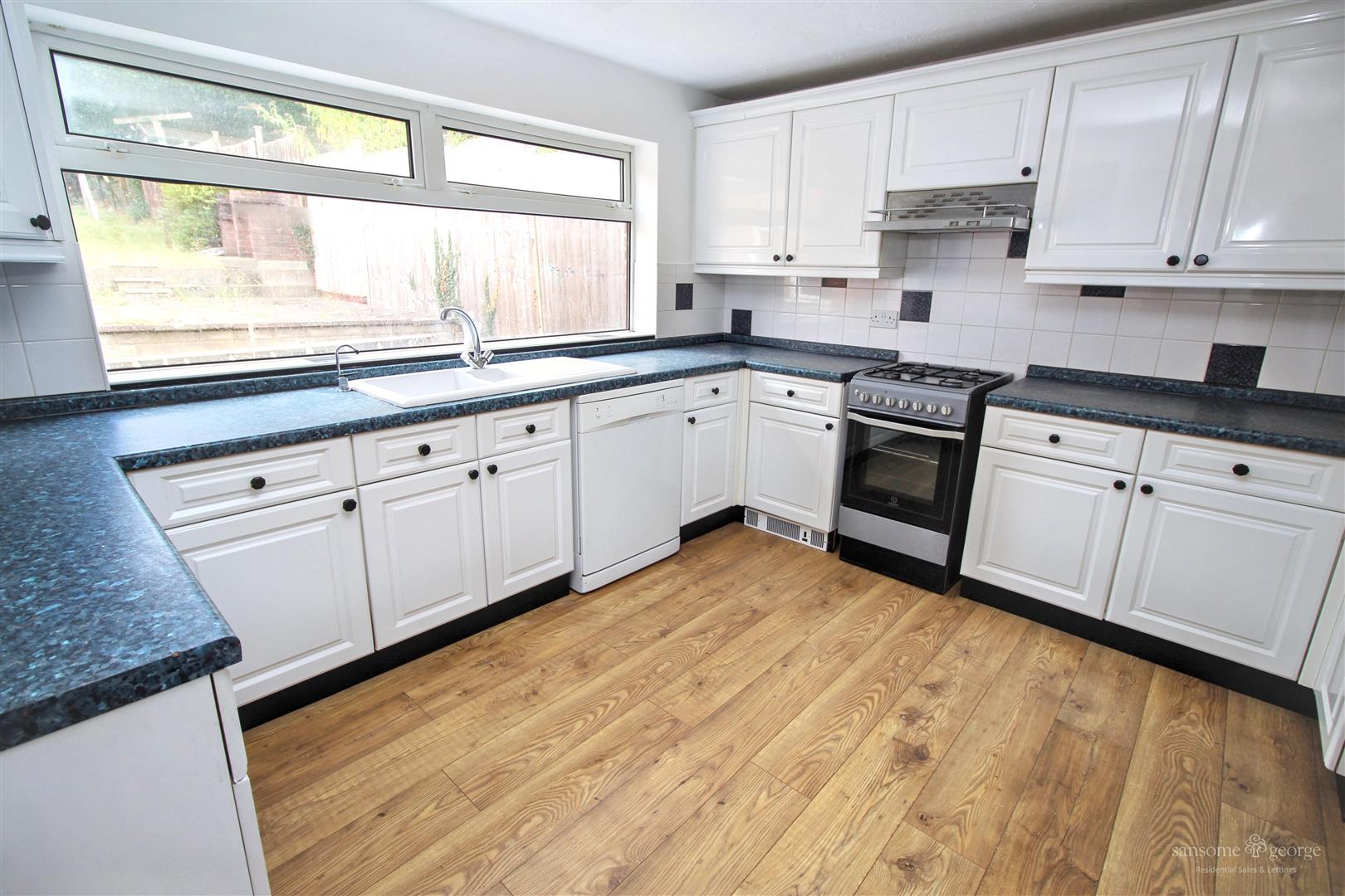 Overdown Road, Tilehurst, Reading